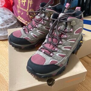 Merrell Boulder Blush Hiking Boots